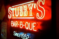Chowing-down-on-some-BBQ-at-Stubbys-Hot-Springs4